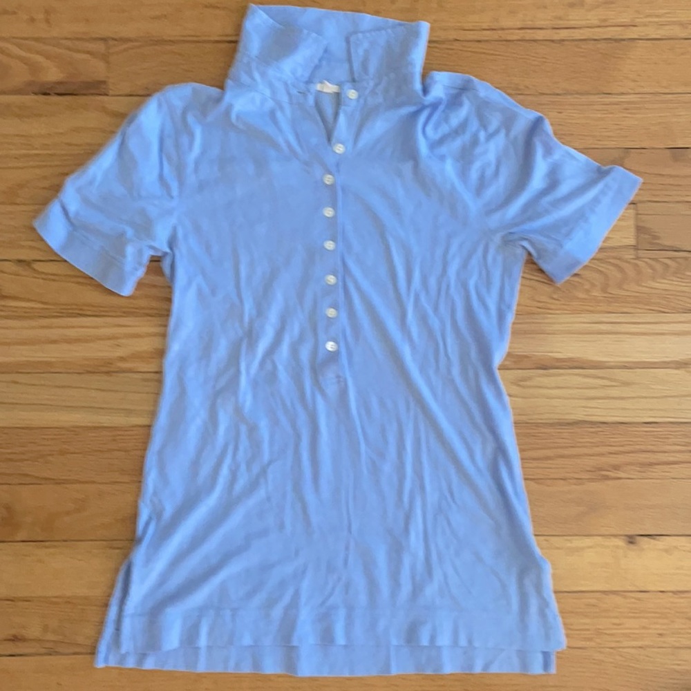 JCrew top. 100% cotton. Very soft.
